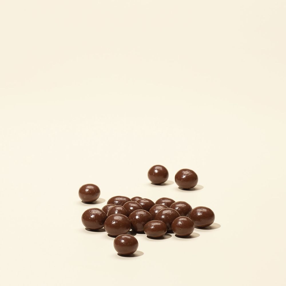 dengo-chocolates-dragea-de-macadamia-1